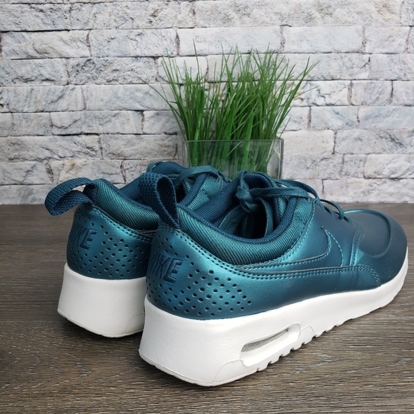 🆕️ Nike Air Max Thea Se - Picture 5 of 8